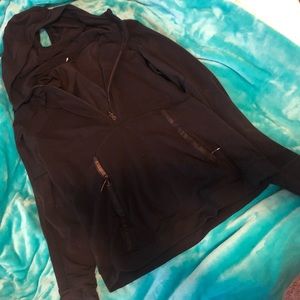 Fleece lined lululemon half zip hoodie